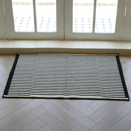 New flocked home entrance door mats, non-slip bathroom and toilet doorway absorbent mats. Doormats