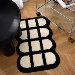 Absorbent bathroom doormats, bathroom door non-slip mats, ins-style entrance doormats, toilet and restroom carpets.